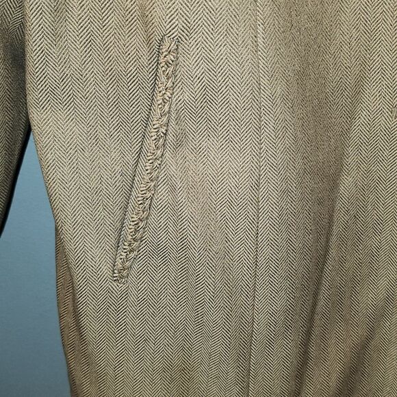 Levine Suit  - Picture 3 of 7